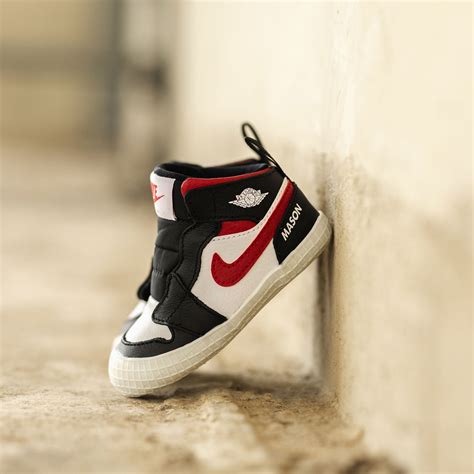 baby nike jordan schoenen|baby jordan foot locker.